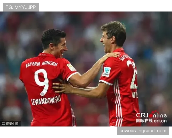 拜仁慕尼黑公布对阵不莱梅大名单，诺伊尔肠胃炎康复回归